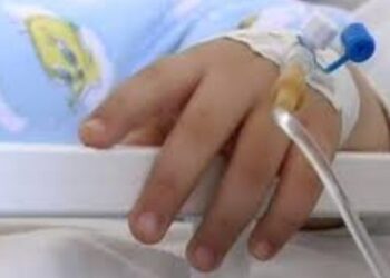 Стало відомо, як почувається 2-річний малюк, якого підстрелив брат 