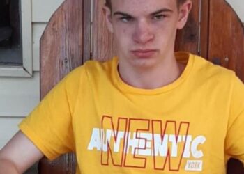 У Дніпрі розшукують 17-річного хлопця