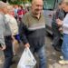 Погожий осінній день, наповнений теплом та посмішками. 