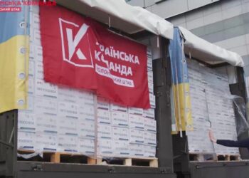Волонтери «Української команди» передали 12 тонн продуктових наборів людям, які постраждали від війни