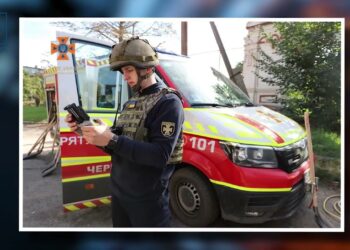 Дніпровські надзвичайники відвідали Ізюм та подякували колегам-рятувальникам за віддану працю