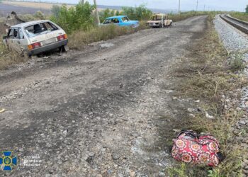 24 загиблих, серед яких 13 дітей та вагітна жінка: оновлені дані по кількості розстріляних у колоні на Харківщині 