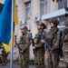 Над деокупованим Лиманом офіційно підняли український прапор