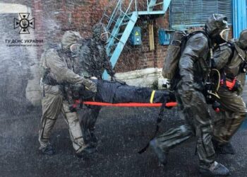 Надзвичайники Дніпропетровщини відпрацьовували навички на хімічно-небезпечному об’єкті
