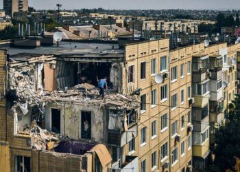 Через війну з Нікополя виїхало 80 тисяч людей