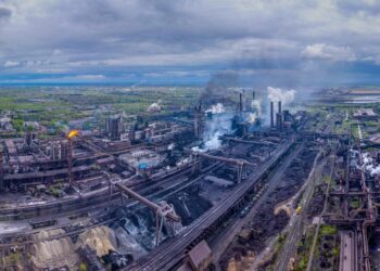 Дихати буде легше: «АрселорМіттал Кривий Ріг» зупиняє дві застарілі коксові батареї