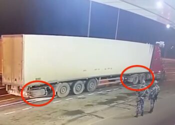 Справжнє шоу: у Мережі розкритикували намальований ФСБ рентген вантажівки, яка начебто підірвала Кримський міст