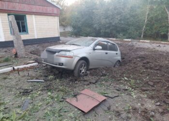 Поліція показала моторошні кадри з місць обстрілів Нікопольщини