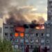 У Києві зі зруйнованого будинку врятували 18 людей: ще двоє мешканців залишаються під завалами