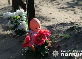 У Лимані поліція ексгумувала тіла п’ятьох вбитих окупантами дітей