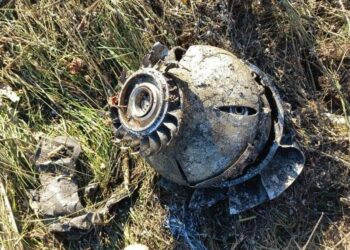 Поліція показала наслідки ворожих обстрілів Дніпра та Нікопольщини (ФОТО)
