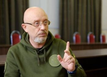ЗСУ контролюють усі мости через Дніпро у Херсоні, – Резніков