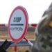 Заборона на виїзд чоловіків з України не відповідає Конституції та має корупційну складову, – НАЗК