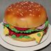 Ностальгія по MacDonald`s: кондитер з Дніпра виготовив торт у формі бургера