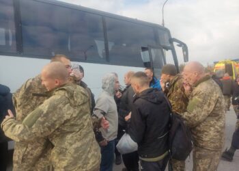  У рамках чергового обміну полоненими звільнили 52-х наших захисників: офіцерів, медиків, сержантів та солдат, – ОП