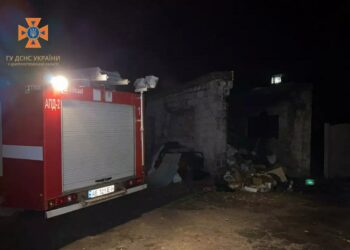 Вночі у Дніпрі на пожежі виявили тіло чоловіка