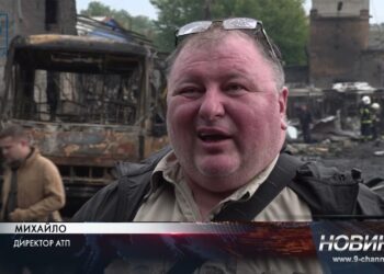 Росіяни знову обстріляли Дніпро: влучили по житловому кварталу та транспортному підприємству.