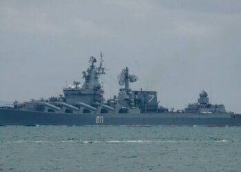 Туреччина не дозволила російським кораблям перетнути Босфор
