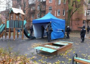 У Дніпрі на місці влучань розгорнуто пункт прийому звернень громадян