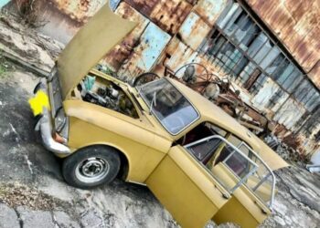 У Дніпрі можна отримати в подарунок унікальну ретро-автівку