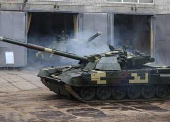 Перші 26 модернізованих танків у грудні прибудуть в Україну 