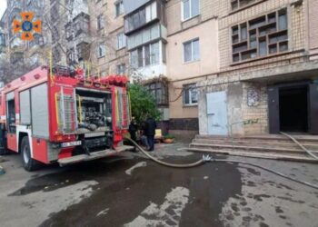 На пожежі у Кривому Розі врятували бабусю