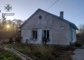 На пожежежі у Кам’янському постраждала літня жінка 