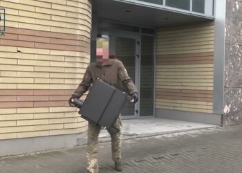 Захисникам – тепло, ворогам – пекло! Волонтери з Дніпра відправили бандерпечі для військових