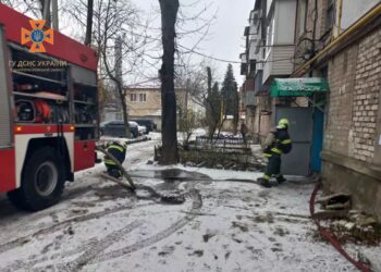 У Павлограді на пожежі врятовано пенсіонера