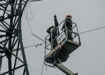 У Дніпрі та області сьогодні знову тривають екстрені відключення світла