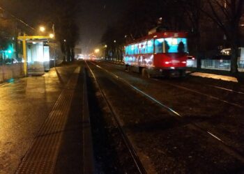 У Дніпрі запрацювало вуличне освітлення