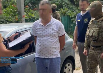 На Дніпропетровщині містянина судитимуть за продаж гуманітарної допомоги для ЗСУ на суму майже 2 млн грн