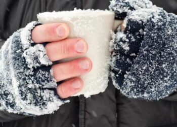 Мешканцям Дніпра та області нагадали, як розпізнати переохолодження і надати першу допомогу постраждалому