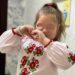 У Дніпрі рятують 7-річну дівчинку, тяжко поранену під час атаки у Кривому Розі: Аріна вже прийшла до тями