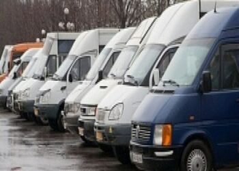 Половина маршруток Кривого Рогу не вийшли на маршрути через низькі тарифи на проїзд