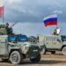 Росіяни у Білорусі перетягують свою техніку ближче до кордону з Україною: що відомо