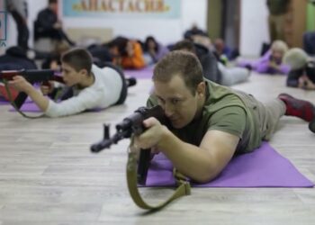 Стрілецька справа та правила поводження зі зброєю. Загін “Карлсон” відкрили тренувальну базу