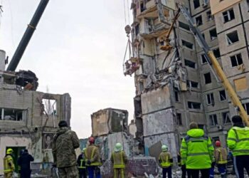 Замість одного будинку буде два: яка подальша доля знищеної багатоповерхівки на Перемозі