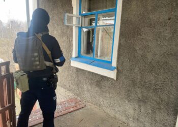 Поліція оприлюднила фотодокази наслідків чергових ворожих обстрілів Нікопольщини