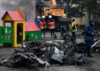 Завершено пошуково-рятувальну операцію на місці авіатрощі у Броварах: офіційна інформація від ДСНС