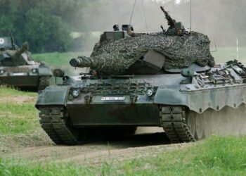 Уряд Німеччини офіційно погодив передачу Україні танків Leopard