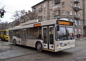 Як сьогодні у Дніпрі працюватиме транспорт