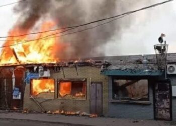 У Нікополі внаслідок обстрілів понівечено майже 2,5 тисячі об’єктів: яка ситуація з відновленням міста