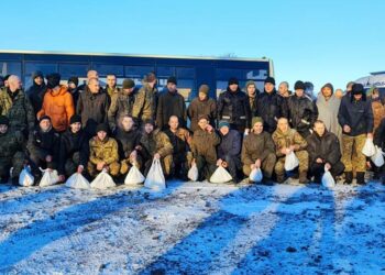 Сьогодні додому з російського полону повернулися 50 українських воїнів