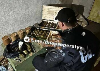 У Дніпрі колишній в’язень торгував зброєю