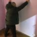 З’явилися фото з квартири на Гагаріна, в якій забарикадувався озброєний чоловік