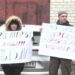 У Дніпрі під стінами суду пройшов мітинг стосовно незаконої вирубку Придніпровського скверу