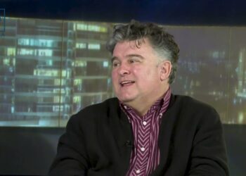 Віктор Плоскіна. Головний диригент академічного симфонічного оркестру Дніпропетровської філармонїї