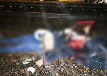 У Дніпрі 28-річний чоловік загинув під колесами поїзда (ФОТО 18+)