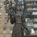 У рф хочуть надати статус іноагента Лесі Українці та знести всі її пам’ятники